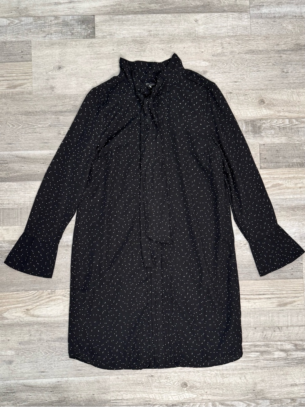 Banana Republic NWOT Black Polka Dot Tie Front Lightweight Dress Size Medium L31 - Picture 1 of 6